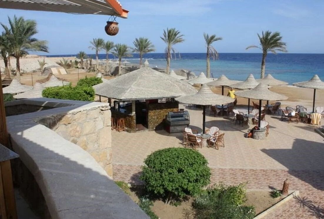 Готель Coral Garden Resort & Diving Center 2*